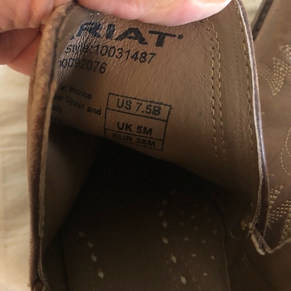 ARIAT Dixon bown booties 7.5B women ankle boots - Picture 6 of 10